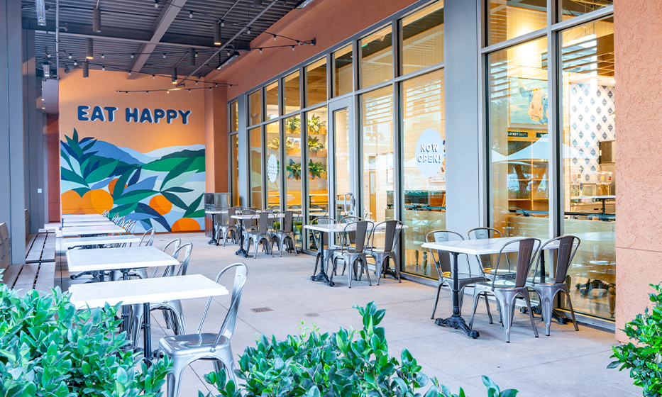 Exterior of Mendocino Farms at The Market Place